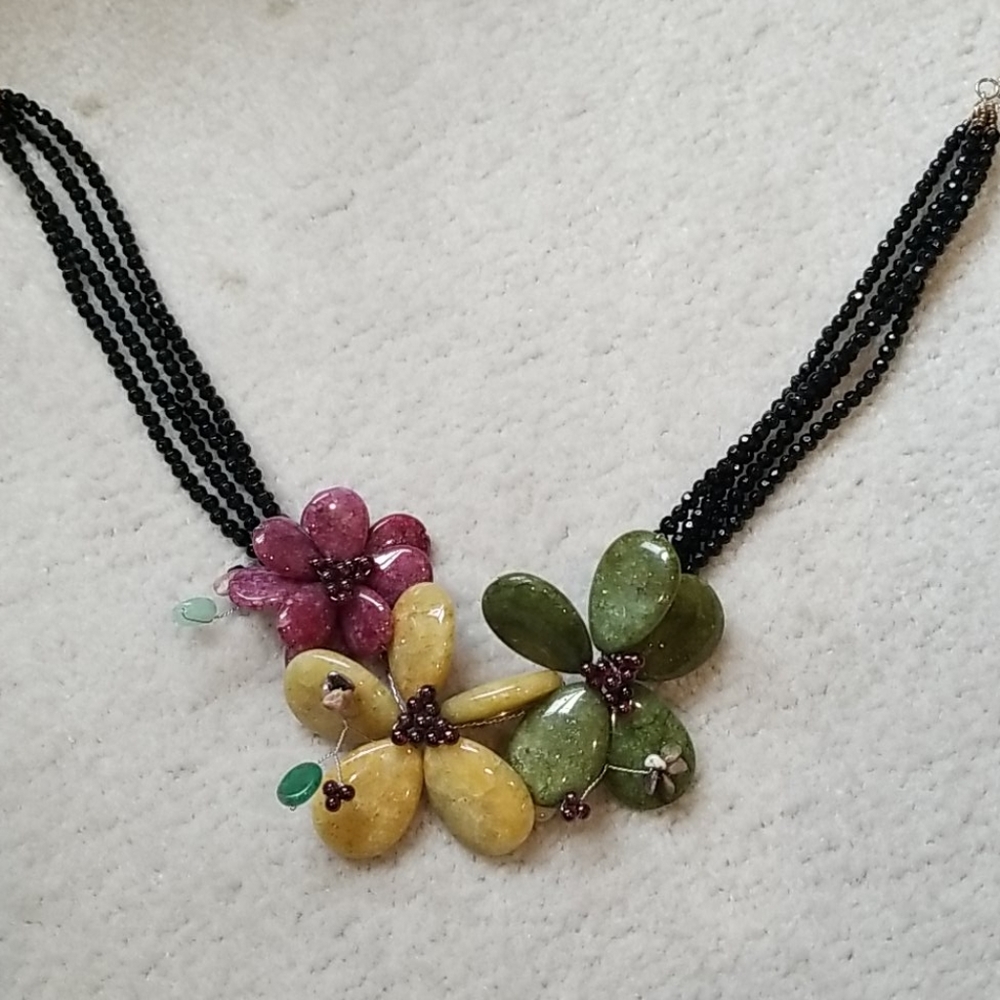 Glamorous Hand wired stone necklace